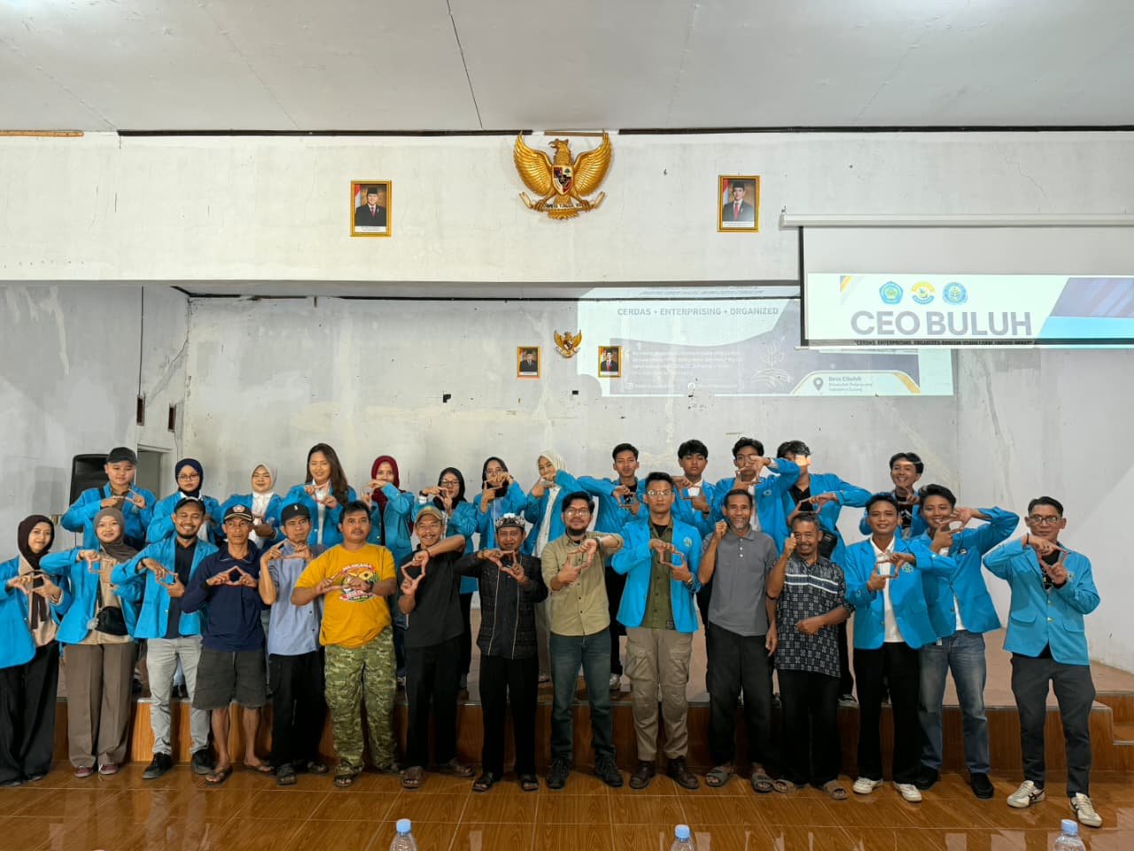 Mahasiswa KKN Universitas Subang Laksanakan Program CEO BULUH di Desa Cibuluh